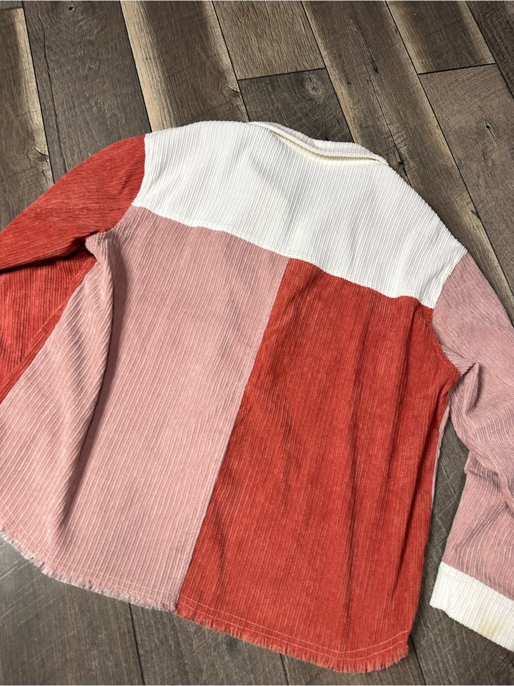 Hailey & Co Color Block Button Down - Picture 8 of 8